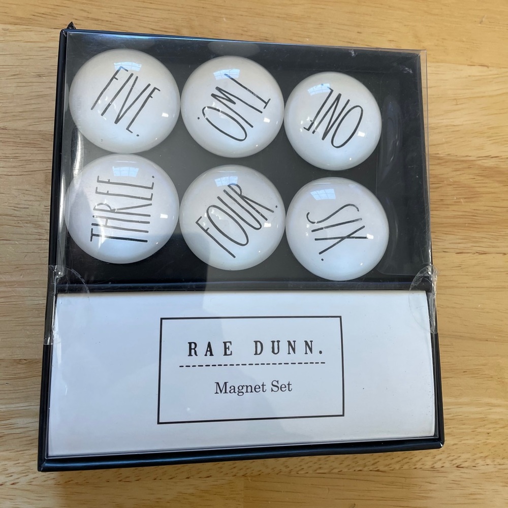 NWT Rae Dunn Magnet Set
